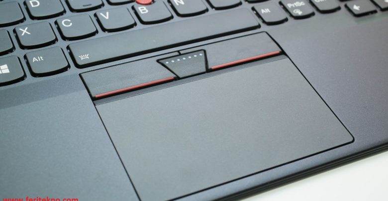 Bersihkan Touchpad