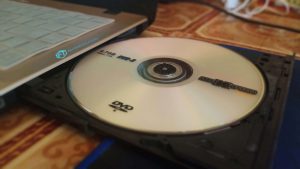 cara burning cd dvd - masukkan kaset